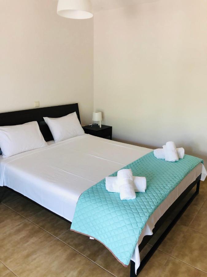 Ionian White Apartments Lefkáda Buitenkant foto