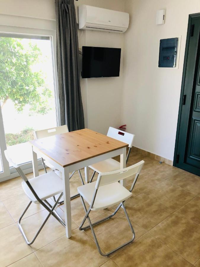 Ionian White Apartments Lefkáda Buitenkant foto